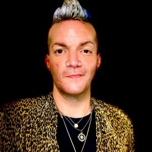 Meet your Posher, Johnny